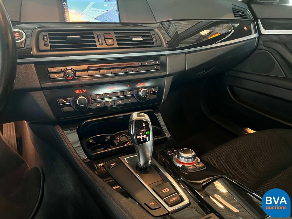 BMW 523i Executive 204pk 2010 -Org. NL-, 93-LJN-2