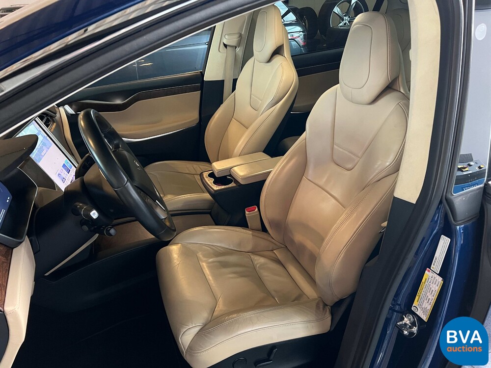 Tesla Model X 90D Base 428pk 2017 -Org. NL-, PK-187-P