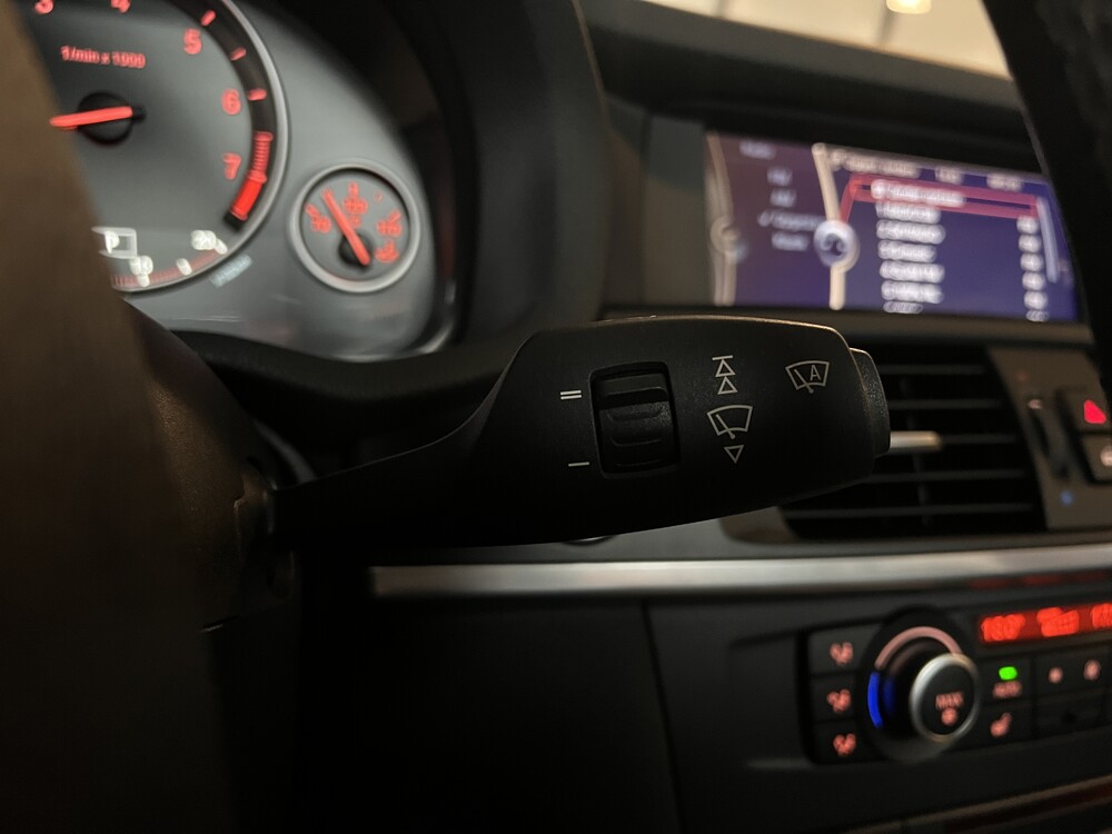 BMW X3 xDrive28i High Executive 258pk 2011, 24-SFH-8