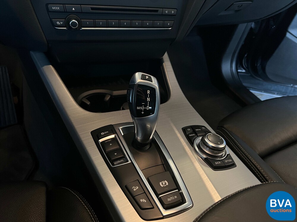 BMW X3 xDrive28i High Executive 258pk 2011, 24-SFH-8