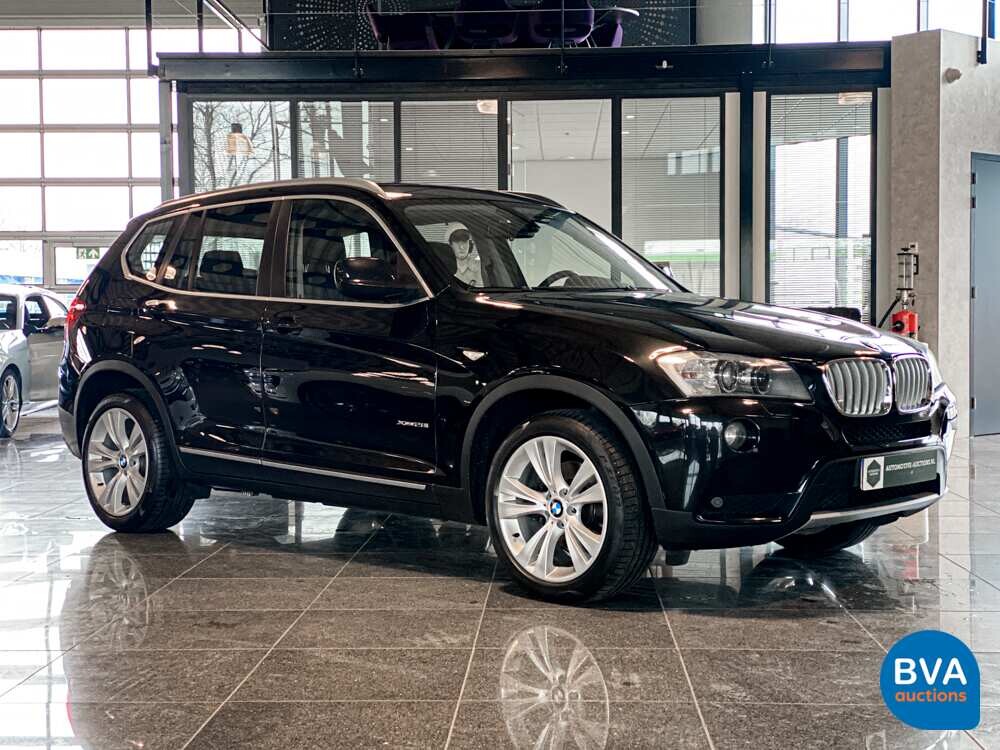 BMW X3 xDrive28i High Executive 258pk 2011, 24-SFH-8