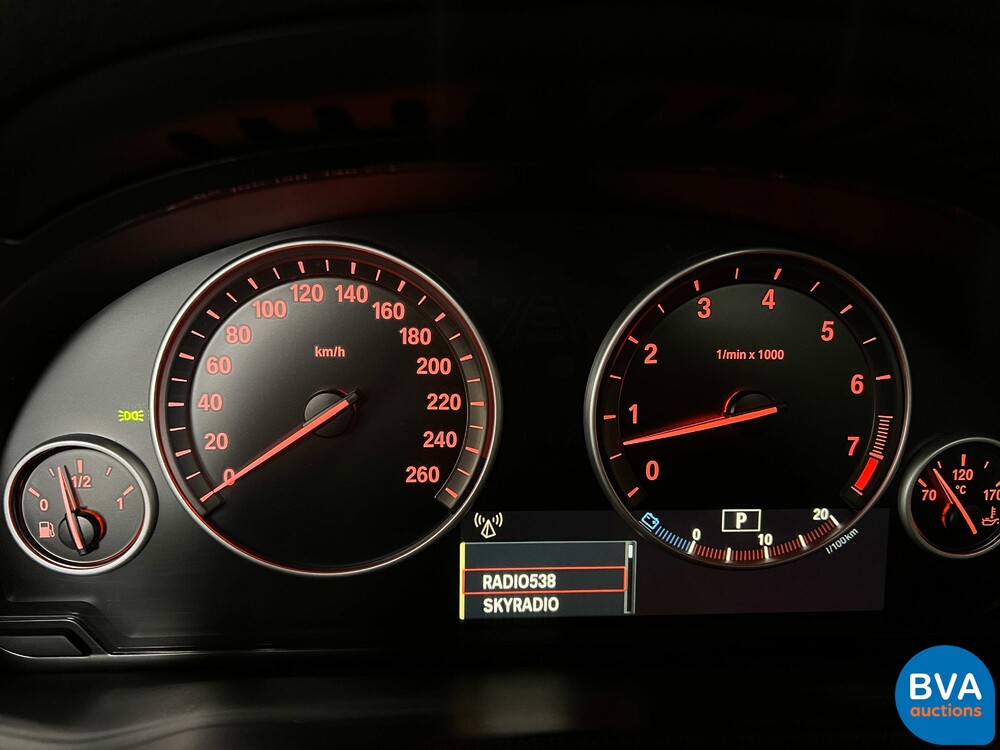 BMW X3 xDrive28i High Executive 258pk 2011, 24-SFH-8