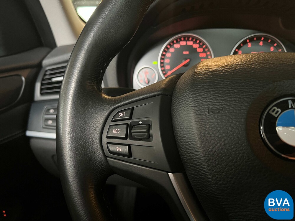 BMW X3 xDrive28i High Executive 258pk 2011, 24-SFH-8