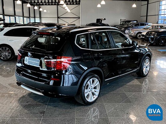 BMW X3 xDrive28i High Executive 258pk 2011, 24-SFH-8