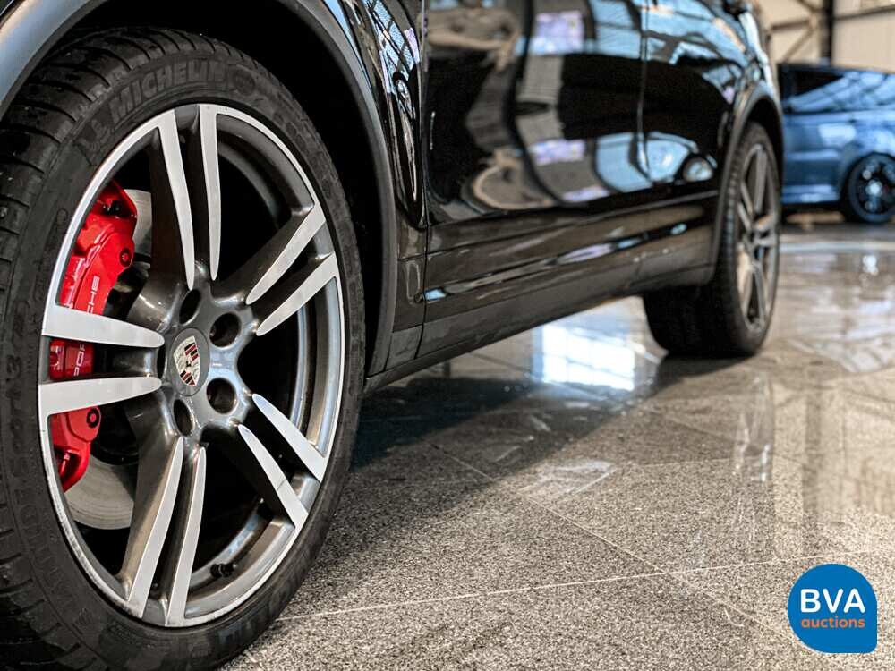 Porsche Cayenne 4.8 Turbo 500pk 2011, G-855-DS