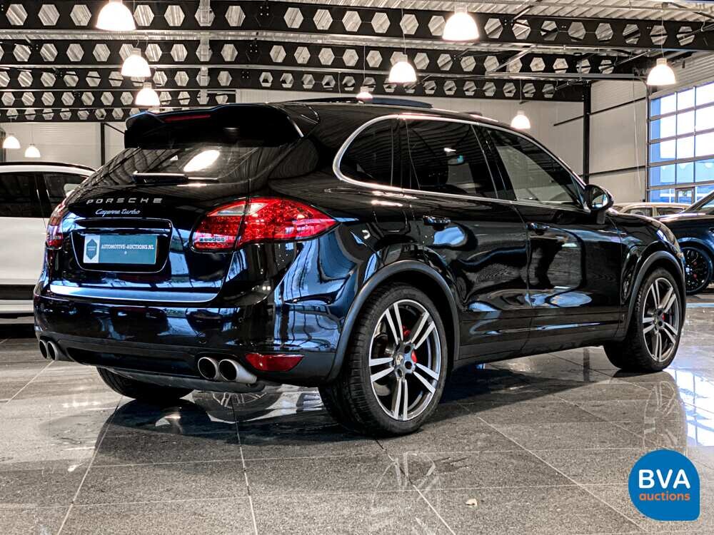 Porsche Cayenne 4.8 Turbo 500pk 2011, G-855-DS