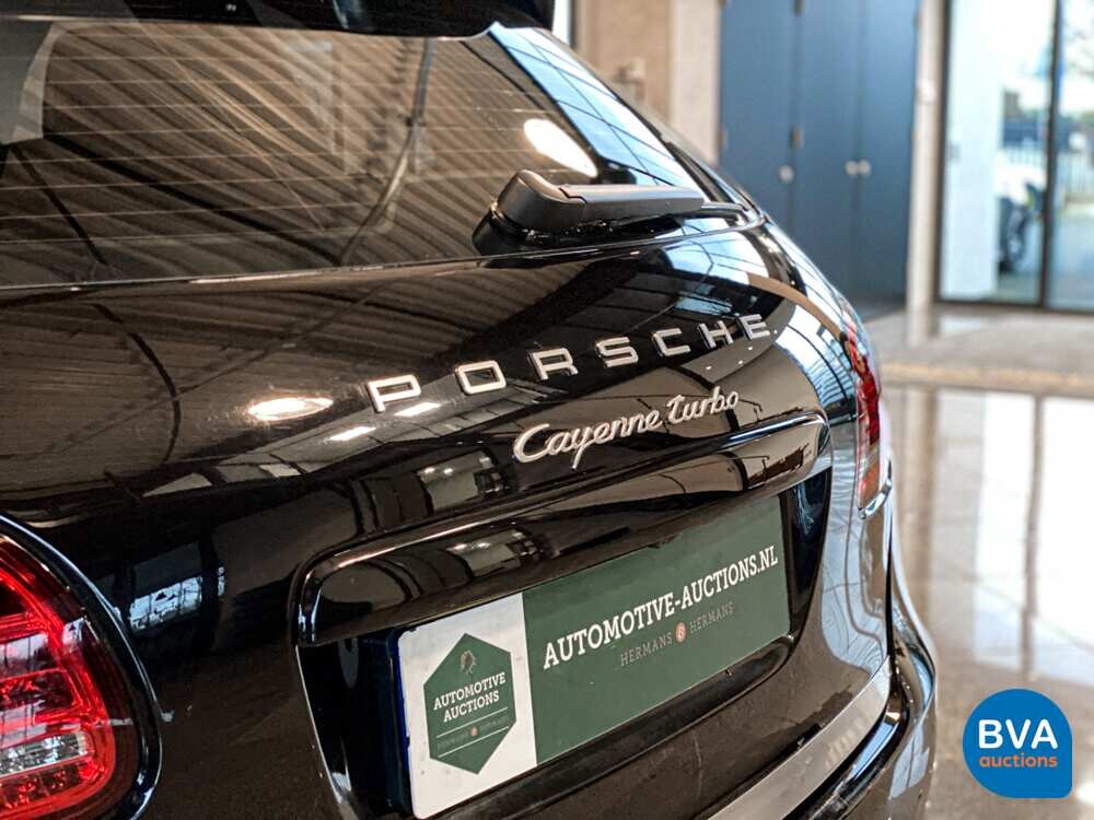 Porsche Cayenne 4.8 Turbo 500pk 2011, G-855-DS