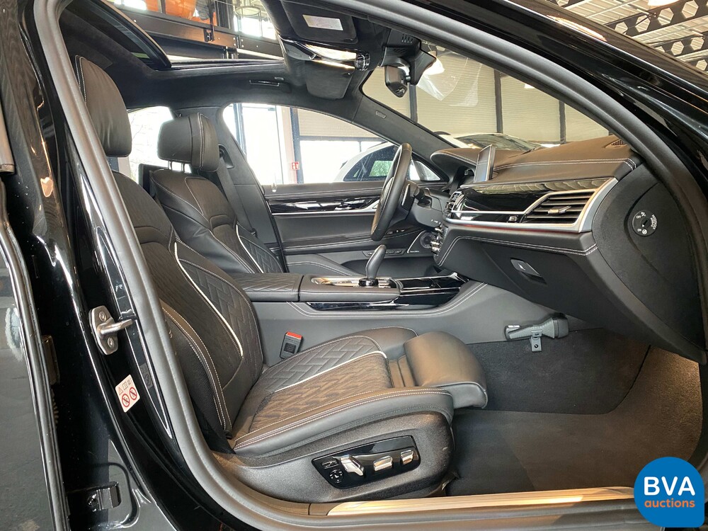 BMW 750i xDrive M-Sport 7-serie 530pk 2020 Individual -Org NL- -GARANTIE-, H-582-DT