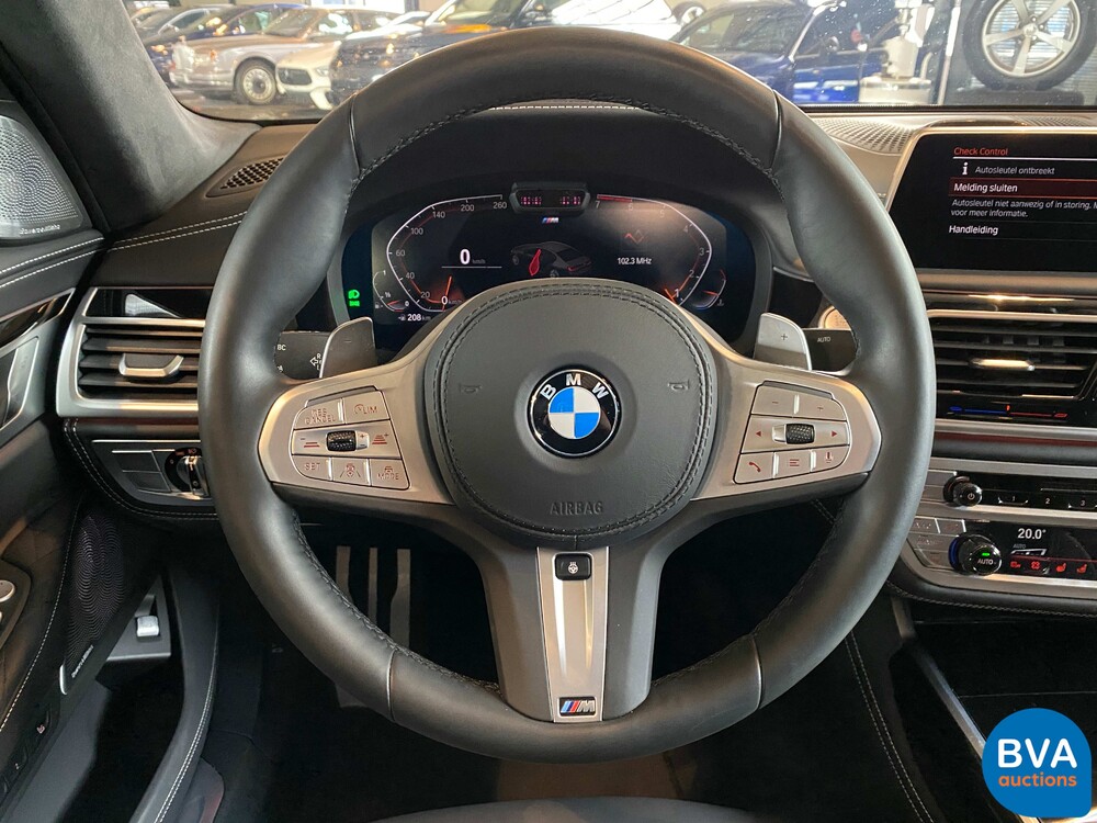 BMW 750i xDrive M-Sport 7-serie 530pk 2020 Individual -Org NL- -GARANTIE-, H-582-DT