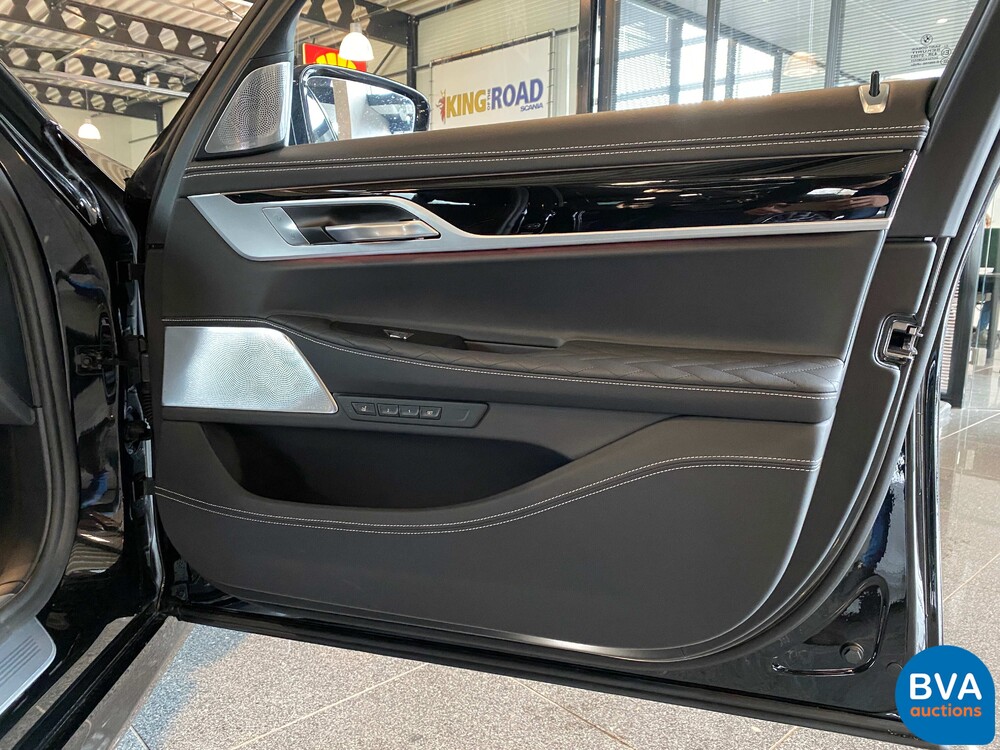 BMW 750i xDrive M-Sport 7-serie 530pk 2020 Individual -Org NL- -GARANTIE-, H-582-DT