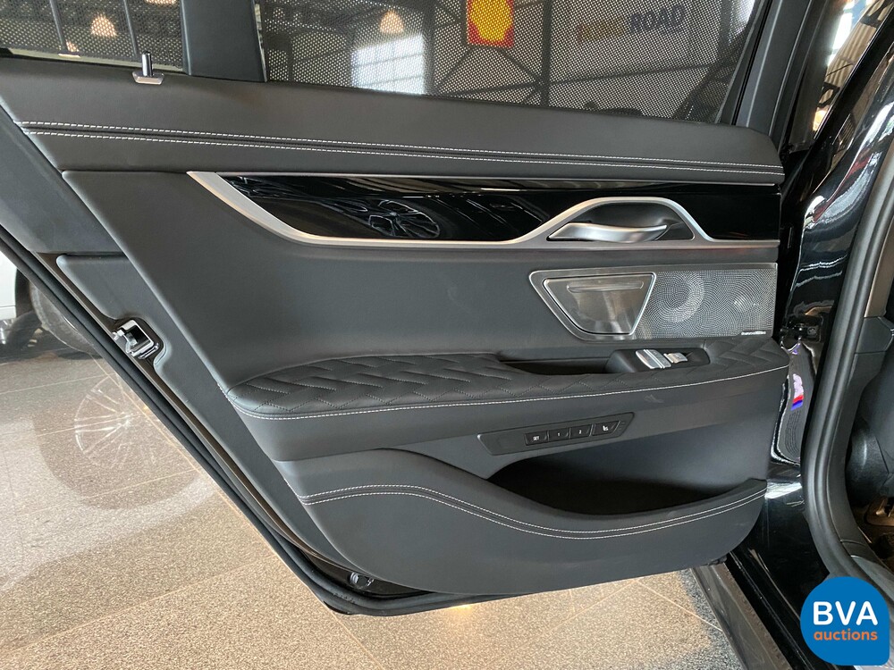 BMW 750i xDrive M-Sport 7-serie 530pk 2020 Individual -Org NL- -GARANTIE-, H-582-DT