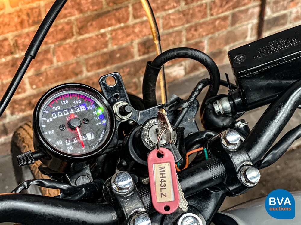 Kawasaki Chopper Z305 CSR 1990, MH-43-LZ.