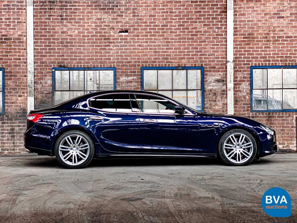 2014 Maserati Ghibli S Q4 411hp.