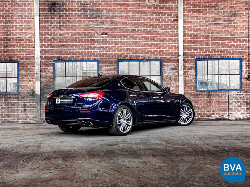 2014 Maserati Ghibli S Q4 411hp.