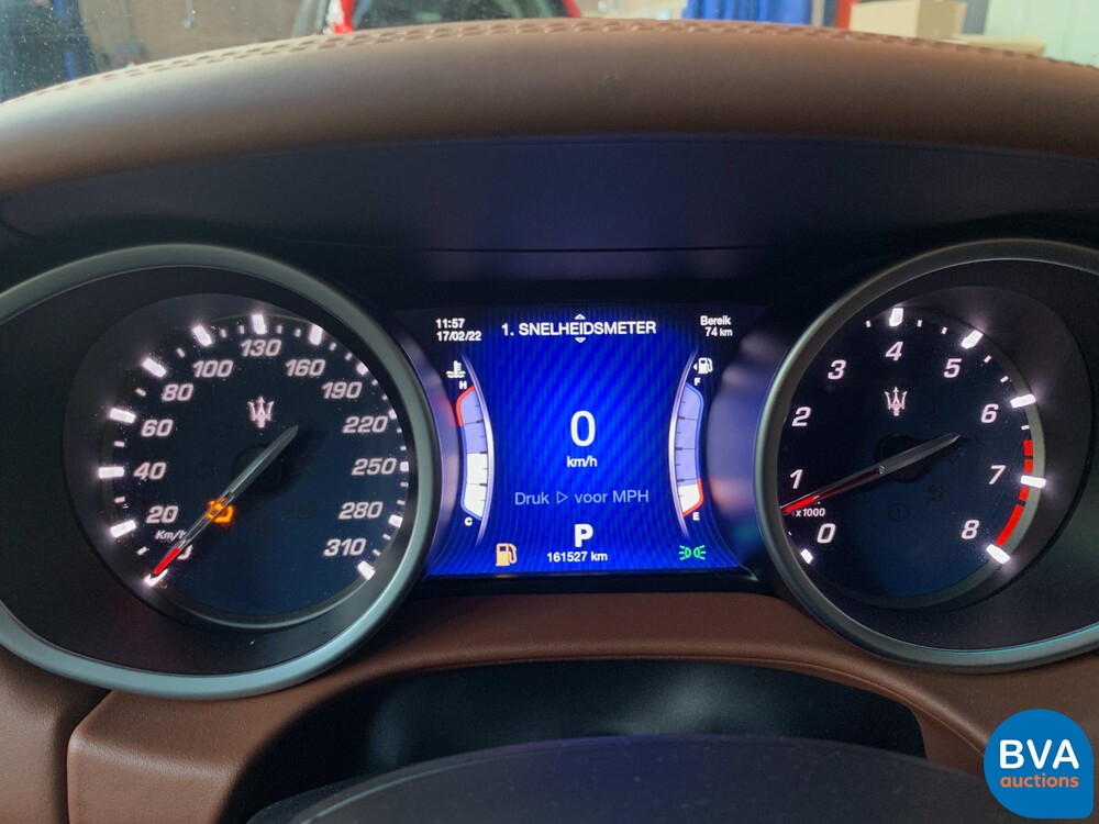 2014 Maserati Ghibli S Q4 411hp.