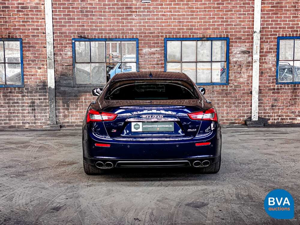 2014 Maserati Ghibli S Q4 411hp.