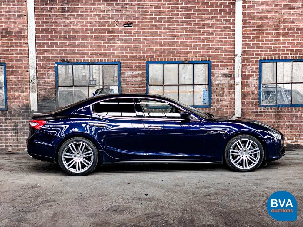 2014 Maserati Ghibli S Q4 411hp.