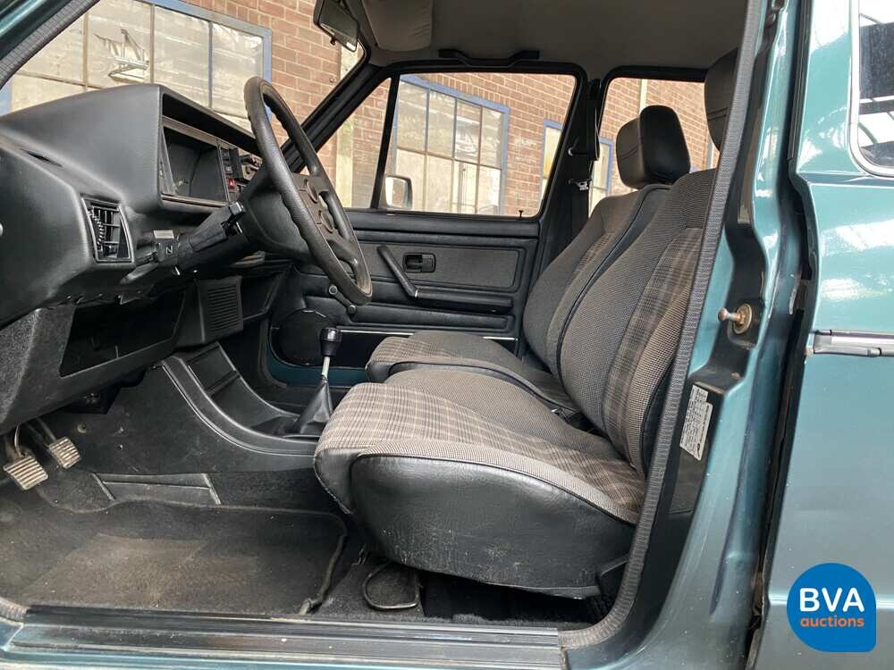 Volkswagen Golf 1 Hatchback 1983, 46-XG-BZ.