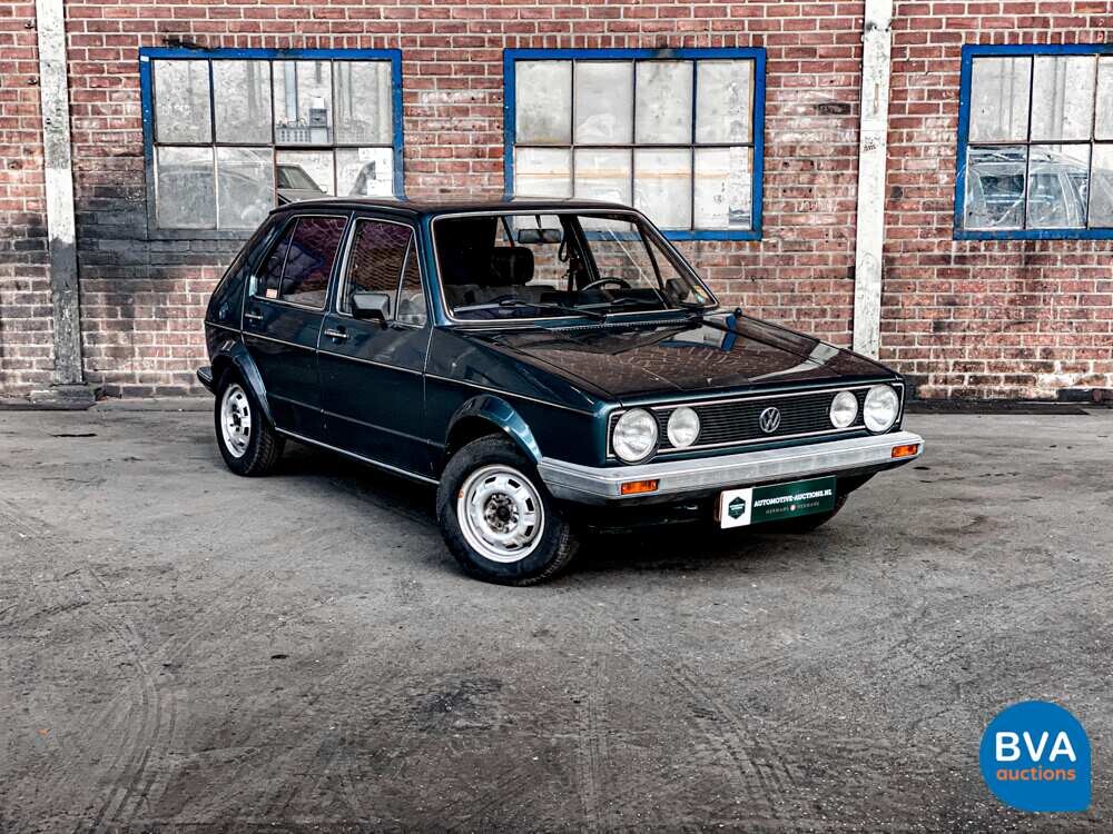 Volkswagen Golf 1 Hatchback 1983, 46-XG-BZ.