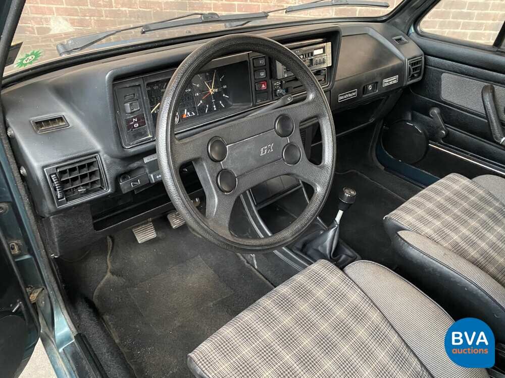 Volkswagen Golf 1 Hatchback 1983, 46-XG-BZ.