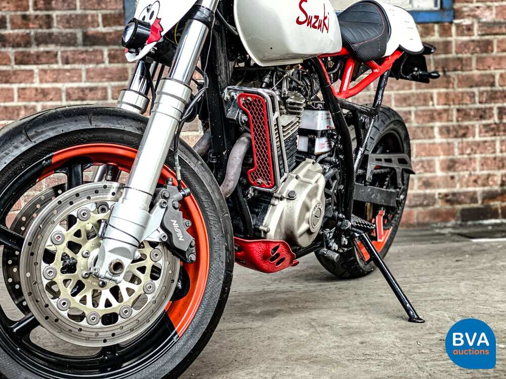 Suzuki DR600 39hp 1985, MG-75-HV.