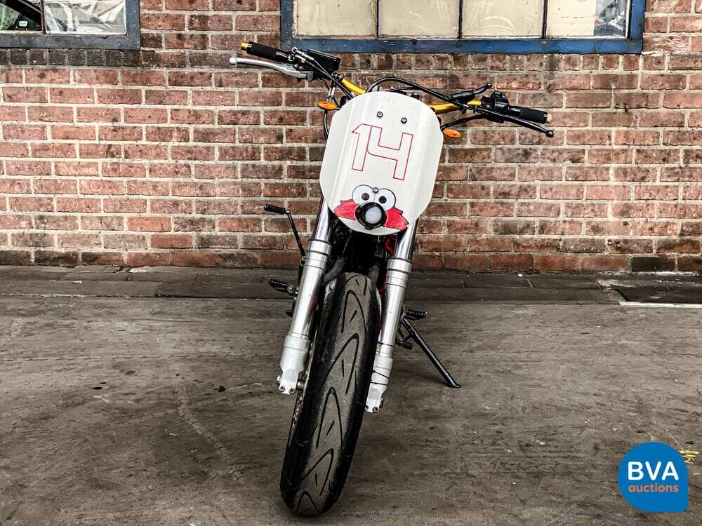 Suzuki DR600 39hp 1985, MG-75-HV.