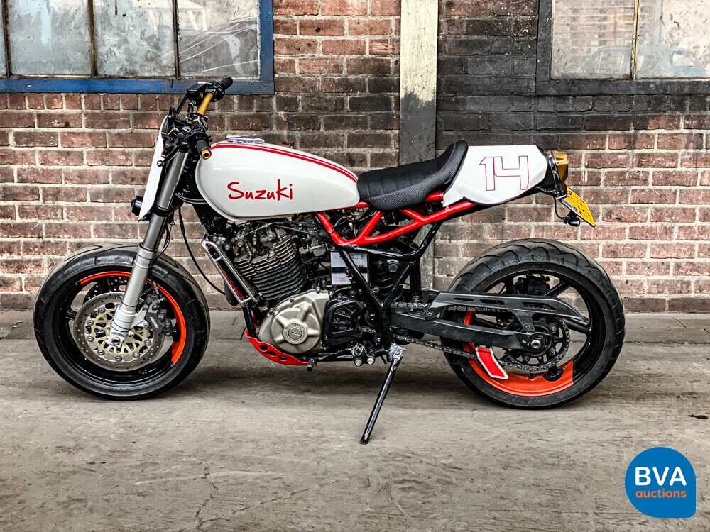 Suzuki DR600 39hp 1985, MG-75-HV.