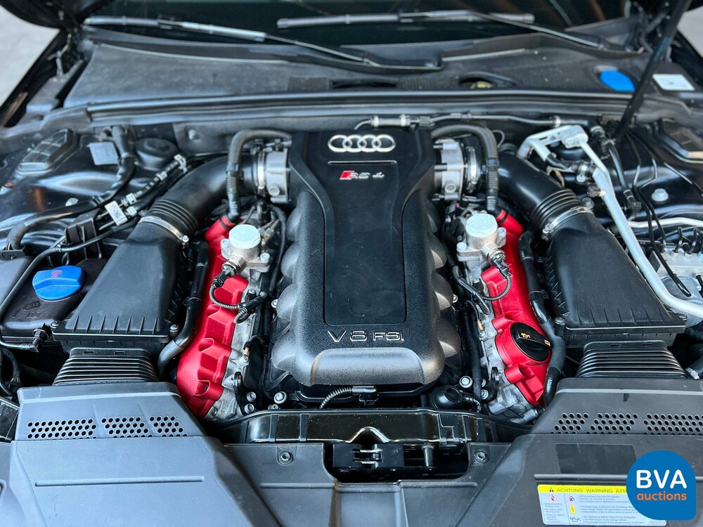 Audi RS4 Avant 4.2 FSI Quattro 450pk 2013, KS-536-B