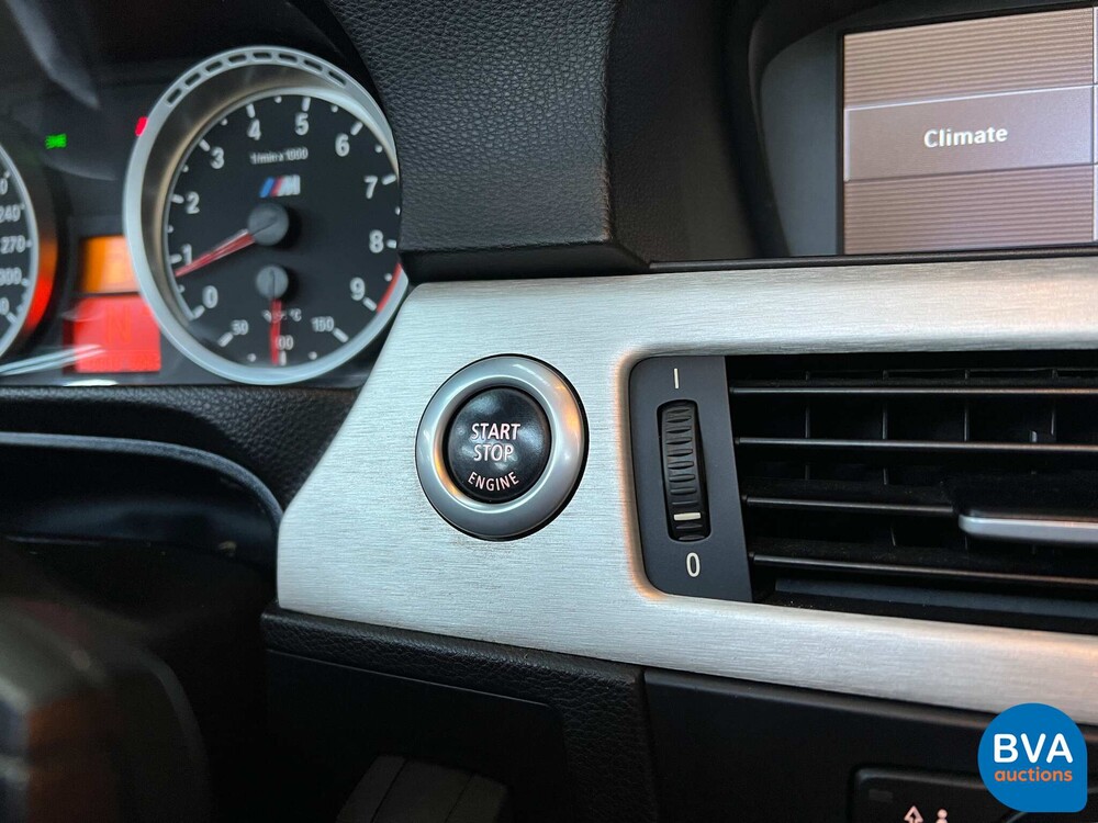 BMW M3 4.0 V8 Cabrio M-performance e93 420pk 2008, XS-495-J.