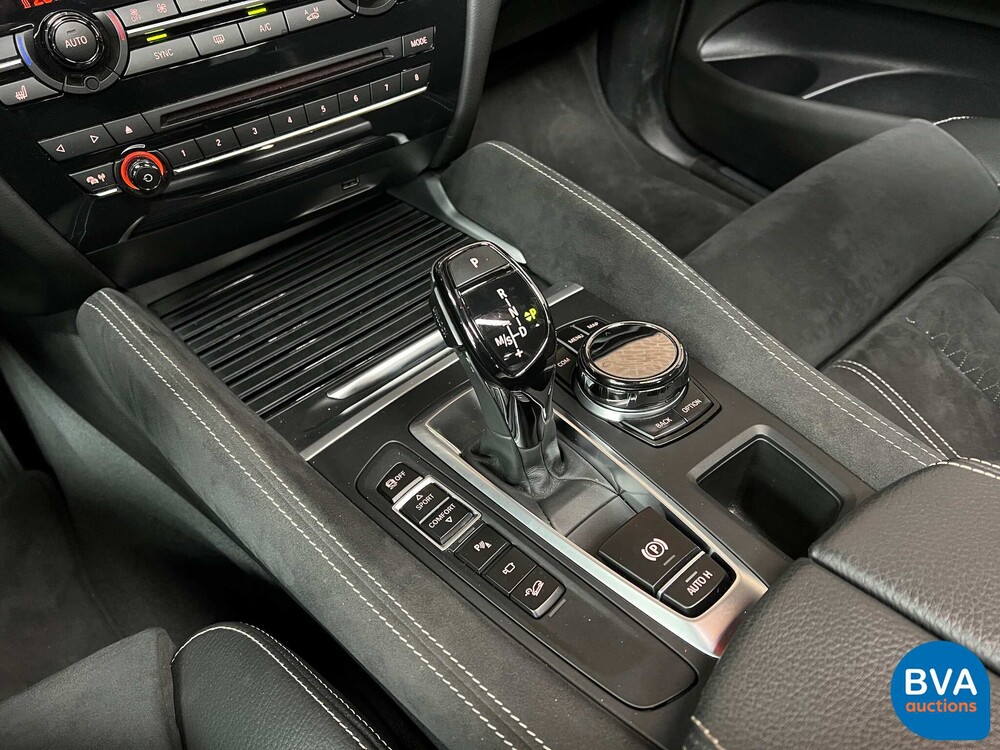 BMW X6 xDrive50i High Executive 449hp 2016, PN-053-N.