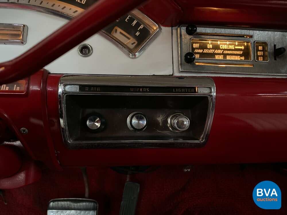 Ford Fairline Skyliner Convertible 1957, AR-70-28.