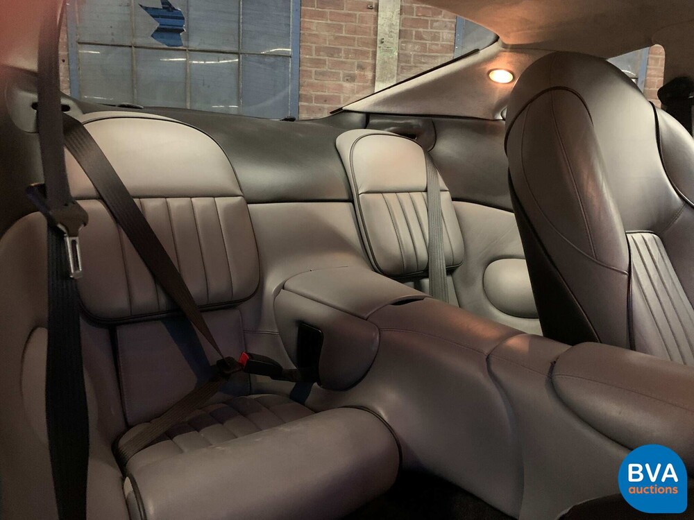 Aston Martin DB7 3.2 Coupe 325hp 1996, 81-JT-RP.