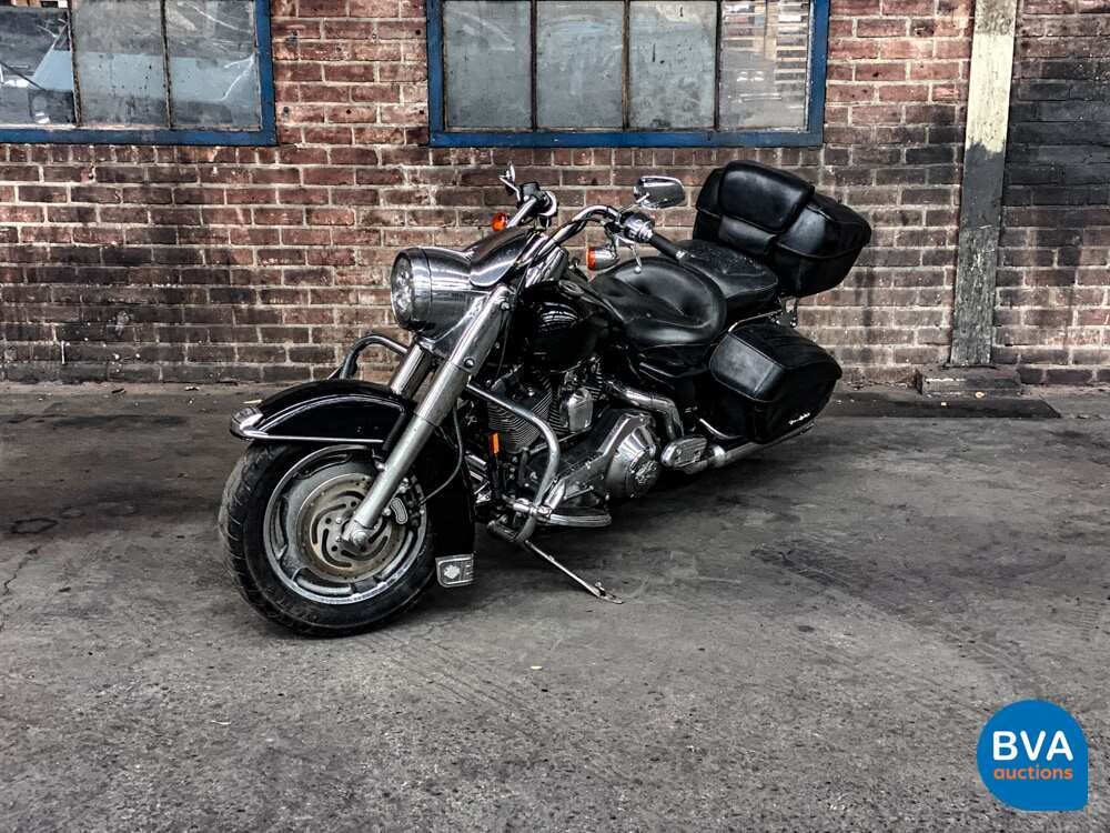 2004 Harley Davidson Road King FLHRS Cruiser 63hp.