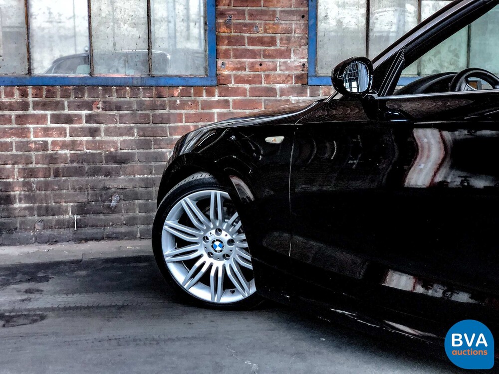 BMW 120i High Executive 1-series convertible 170hp 2008 -Org. NL-, 35-GSH-3.