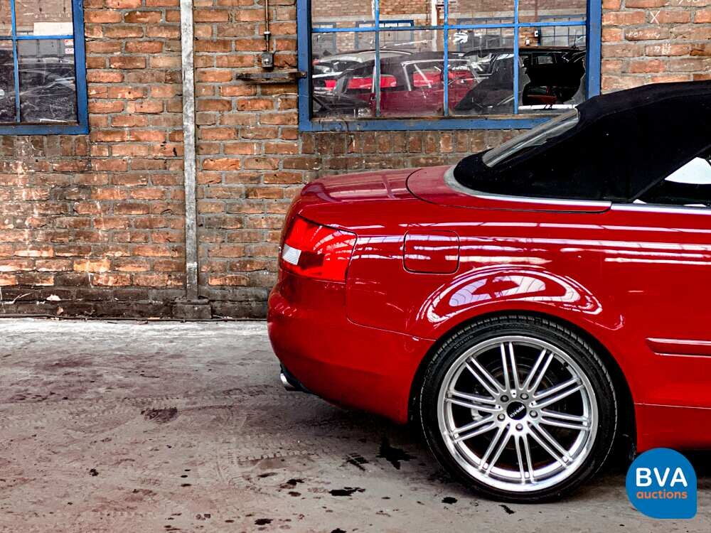 Audi A4 Convertible 2.4 V6 Exclusive 170hp 2002 -Org. NL- YOUNGTIMER, 39-JH-NG.