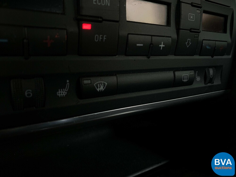 Audi A4 Convertible 2.4 V6 Exclusive 170hp 2002 -Org. NL- YOUNGTIMER, 39-JH-NG.