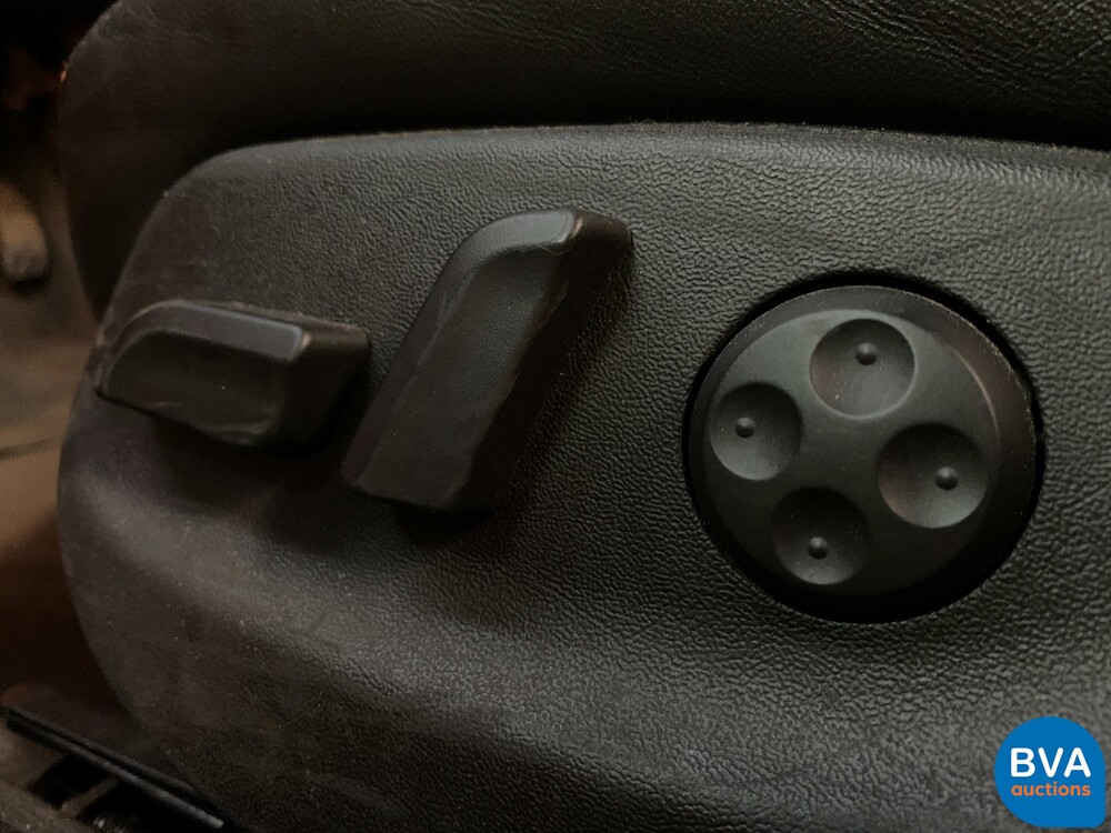 Audi A4 Convertible 2.4 V6 Exclusive 170hp 2002 -Org. NL- YOUNGTIMER, 39-JH-NG.