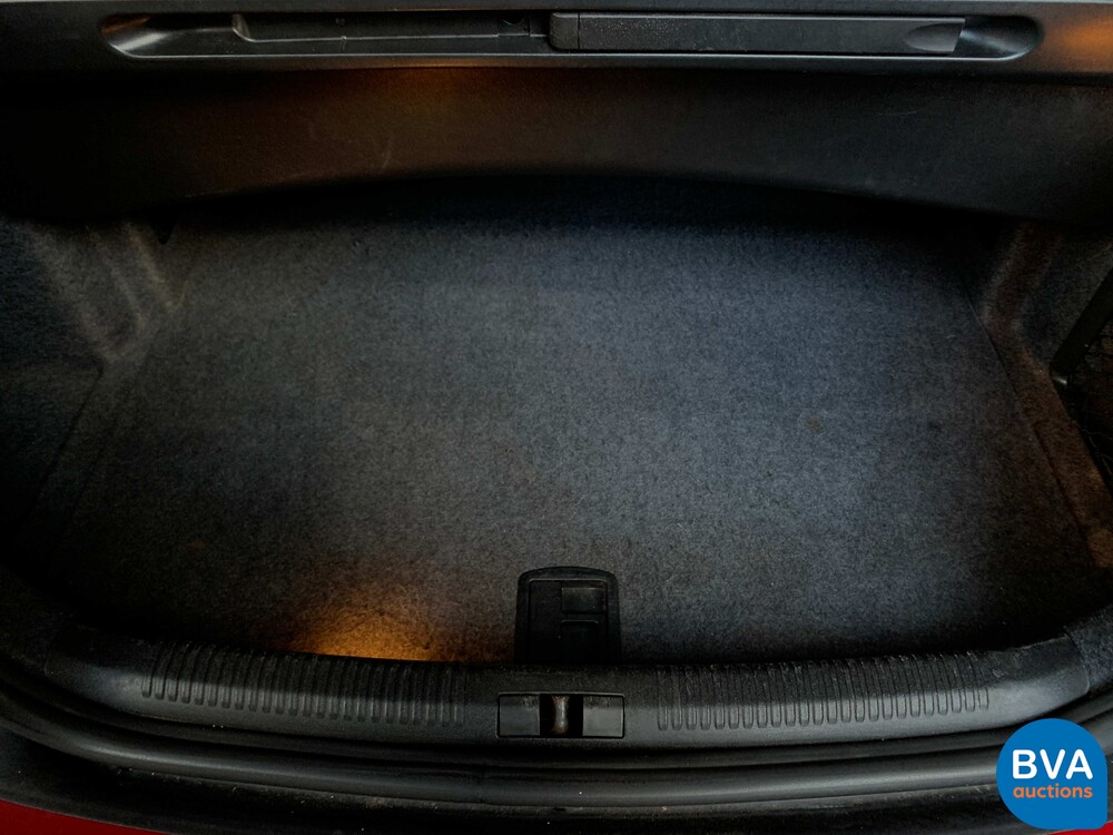 Audi A4 Convertible 2.4 V6 Exclusive 170hp 2002 -Org. NL- YOUNGTIMER, 39-JH-NG.