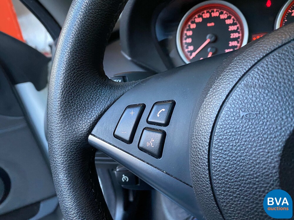 BMW 650i Coupé E63 4.8 367 PS 2006 -YOUNGTIMER- 6er-Serie.