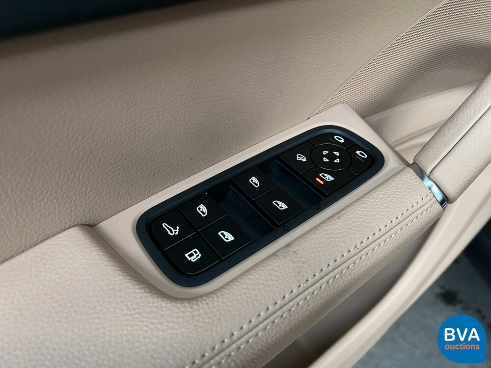 Porsche Cayenne 3.0 E-Hybrid 462hp 2021 -WARRANTY-, N-758-SX.