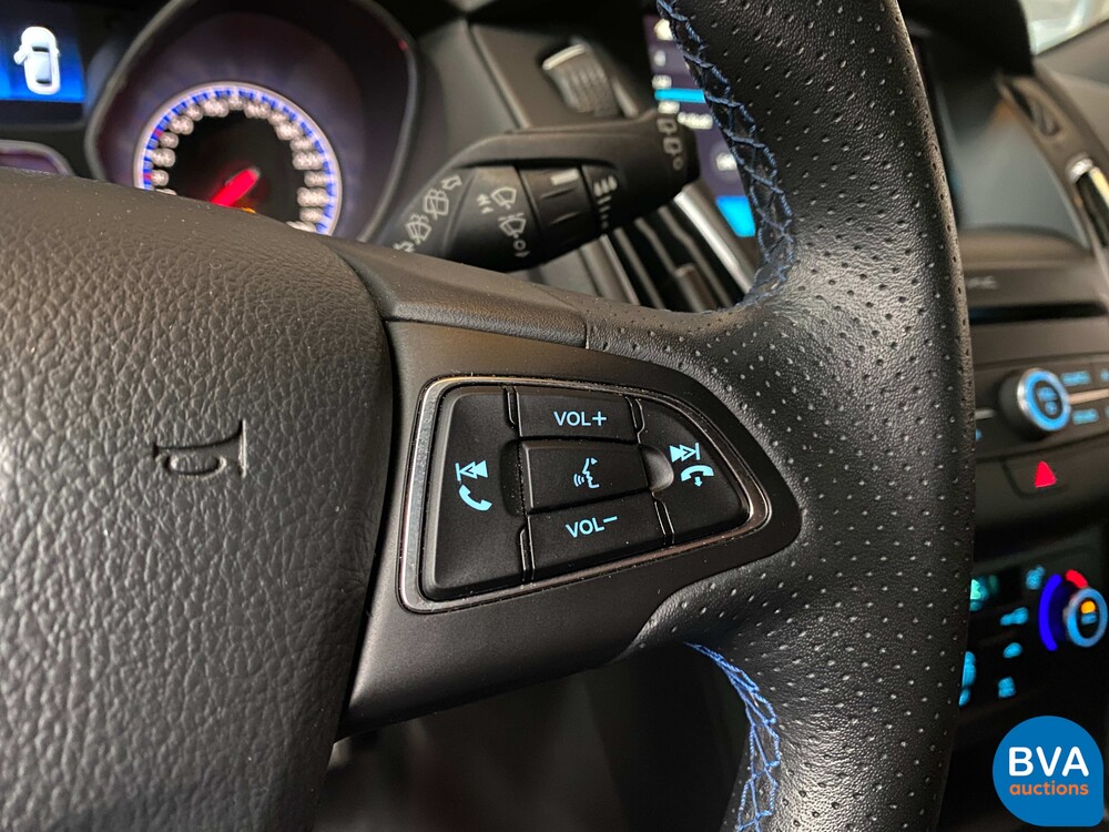 2017 Ford Focus RS 350hp.