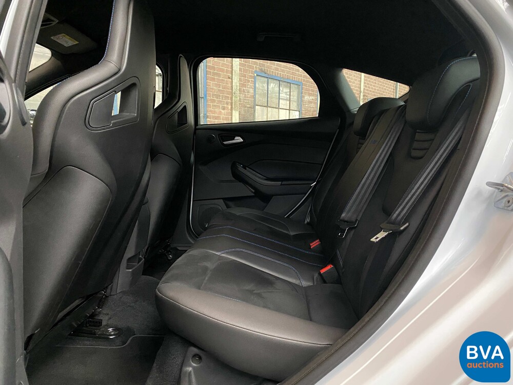 2017 Ford Focus RS 350hp.