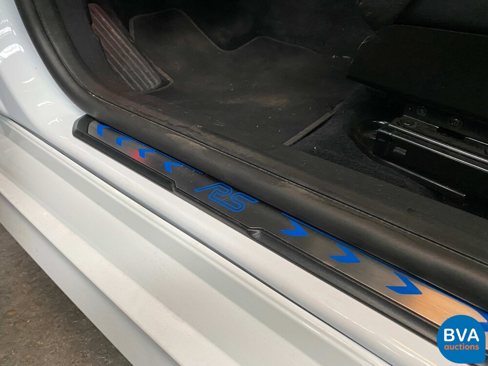 2017 Ford Focus RS 350hp.