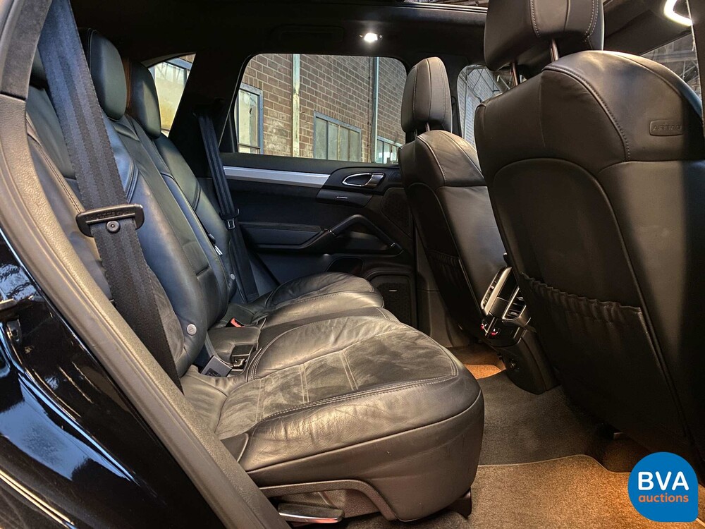 Porsche Cayenne 4.8 GTS 420hp 2012 -Org. NL-, 83-ZDR-4.