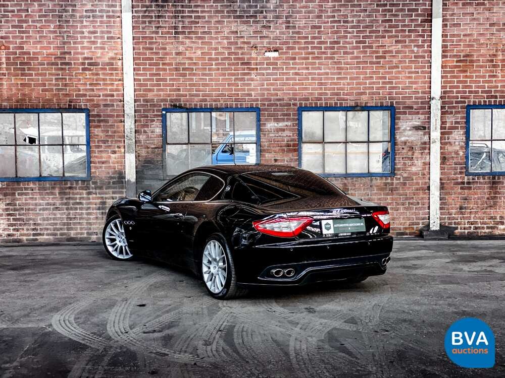 Maserati Granturismo S4.7 V8 440hp 2014.
