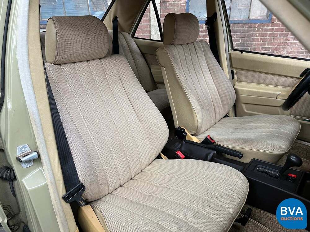 Mercedes-Benz 190E 2.0 90 PS W201 1983, 66-NDZ-8.