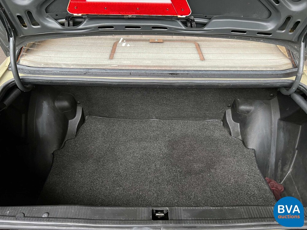 Mercedes-Benz 190E 2.0 90 PS W201 1983, 66-NDZ-8.