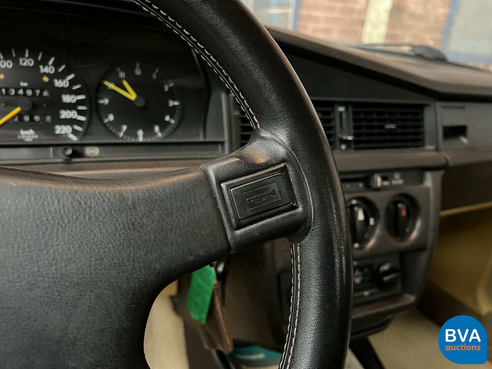 Mercedes-Benz 190E 2.0 90 PS W201 1983, 66-NDZ-8.