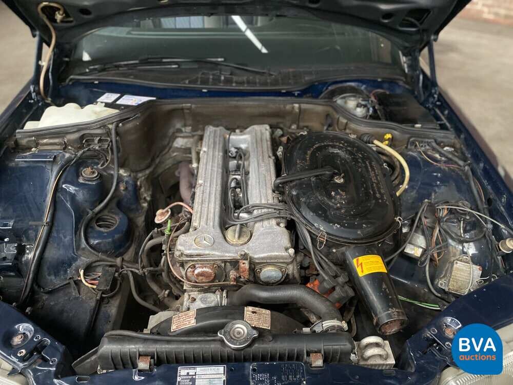 Mercedes-Benz 280SE 185hp S-Class 2.7 1982, 51-JHF-9.