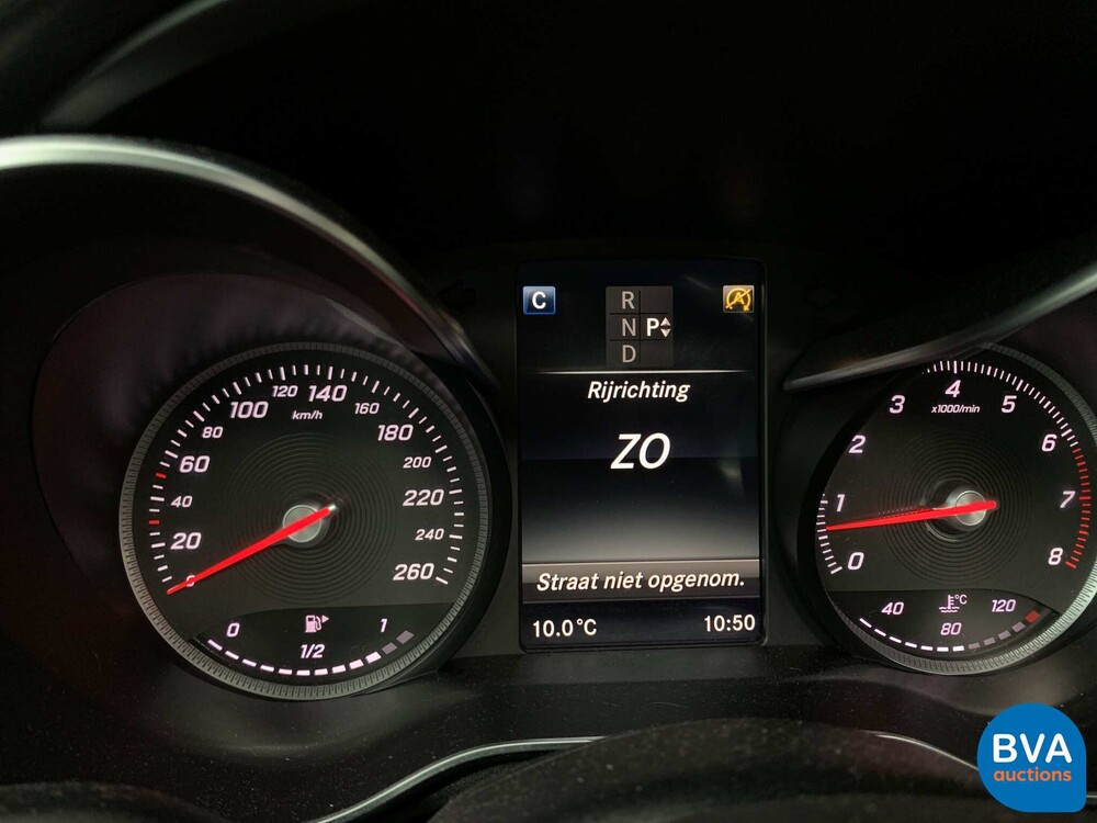 Mercedes-Benz C300 Prestige C-Class 245hp 2015, NL-168-J.